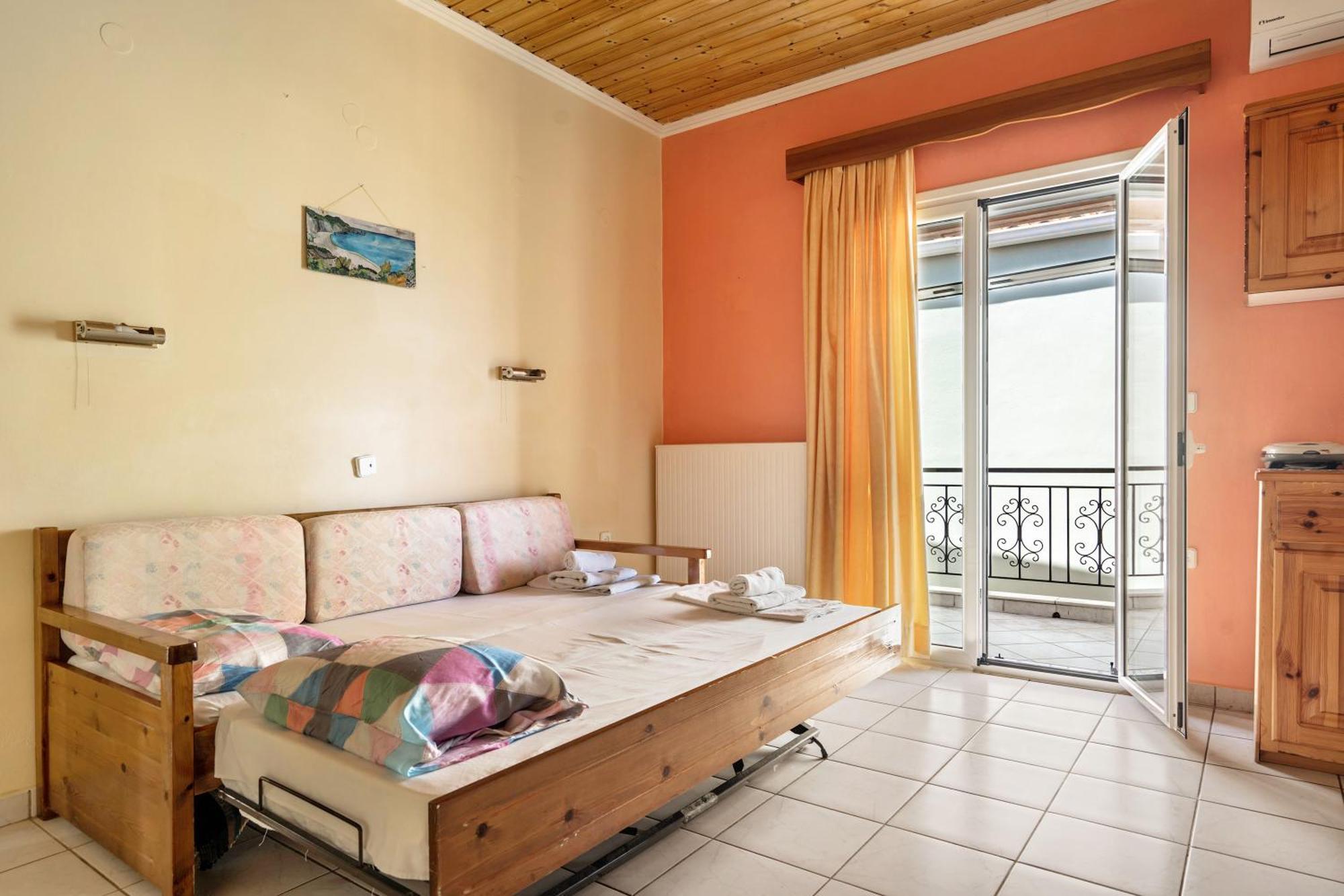 Lefkothea Apartment 2 Frinion ภายนอก รูปภาพ